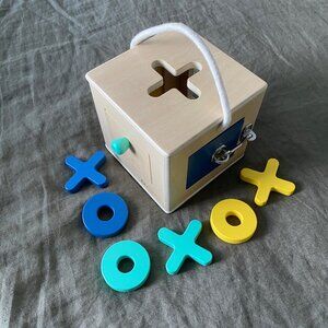 KiwiCo Panda Crate Let's Count! Play-and-Go Lockbox 16-17 months